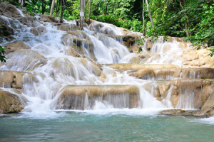 Dunns-River-Falmouth-tours-excursion-jamaica-utontours.com-450x300